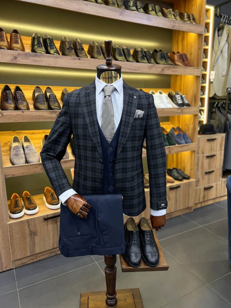 Костюм MAZALTOVMAN 3-ка премиум Черный в клетку комбинированный